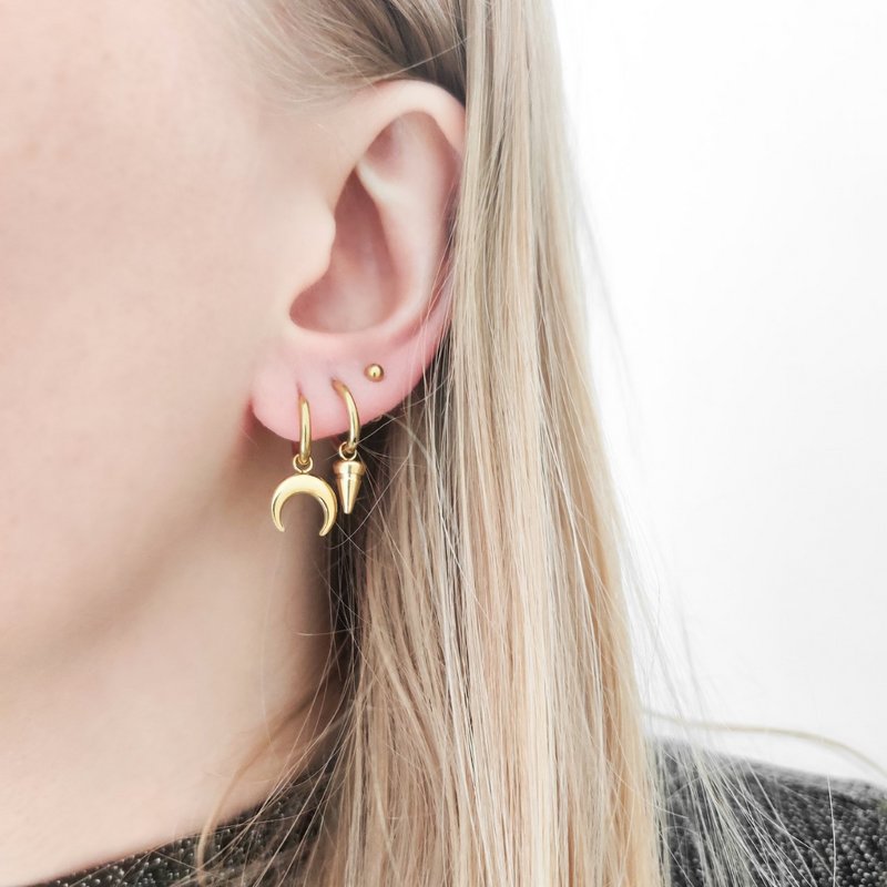 STUD OORBELLEN DOT