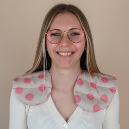 Speltkussen voor nek gemaakt van katoen - smiley roze