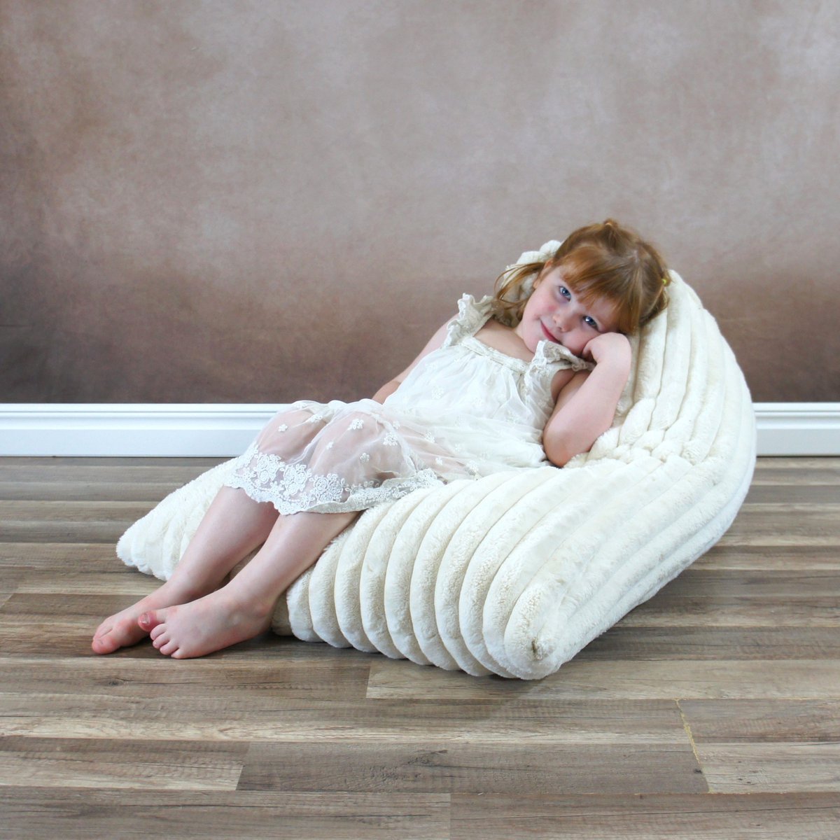 Poltrona MINI CHILLTOP, Pelliccia Esclusiva Bianco Sporco
