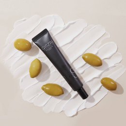 Feuchtigkeitsspendende Augencreme mit Ginseng
