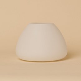Fynn lysebrun genopladelig trælampe