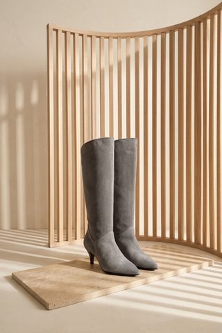 ALICE GREY – Slouchy Wildleder-Mittelstiefel