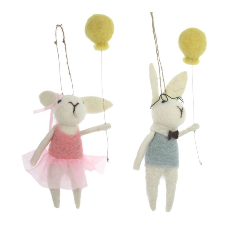 Rabbit with balloon girl/boy 2ass. felt 7.5x3.5x18.5cm