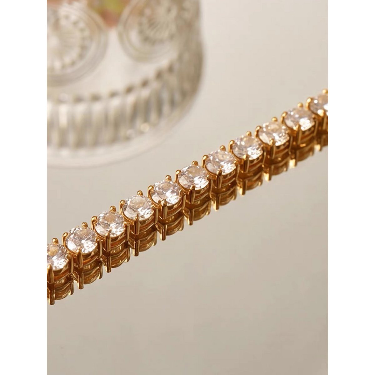 Tijdloze Rivière-chokerketting met diamantlook