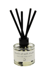 Reed diffuser | Touch of Soft Musk | 100 ml | Earthy Scent