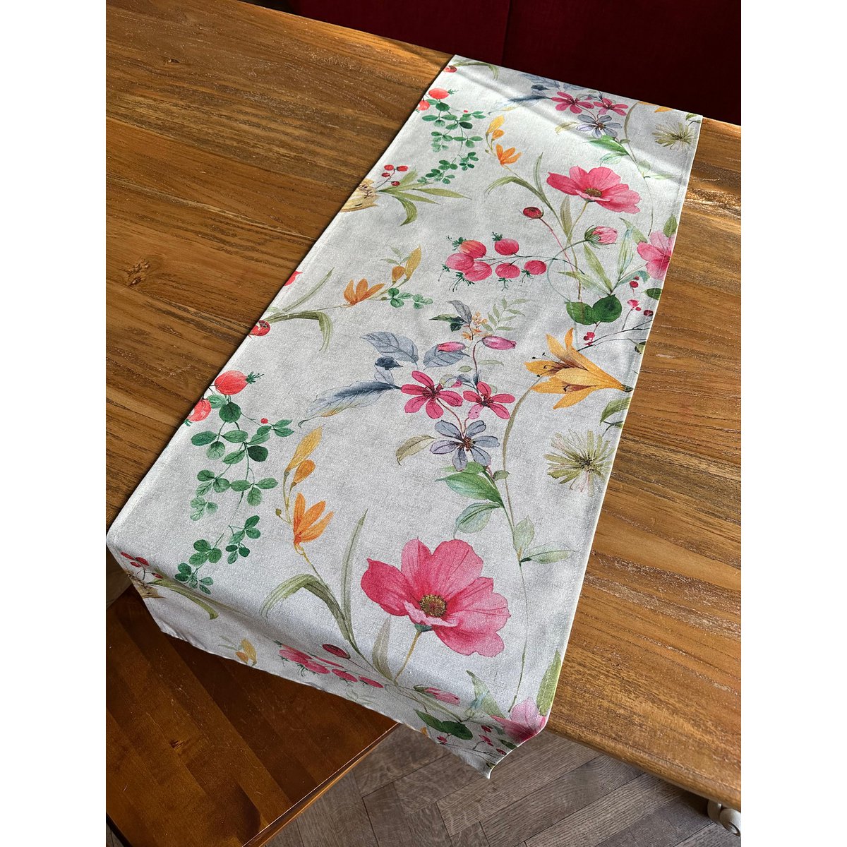 Table Runner, Poly-cotton Mix, Printed | Color in Bloom