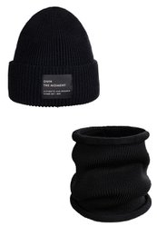 Hat and scarf set – 100% merino wool “BRIGID NEW” – BLACK