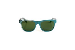Stylish green sunglasses with a modern, rectangular frame design. Ideal for casual or outdoor wear.