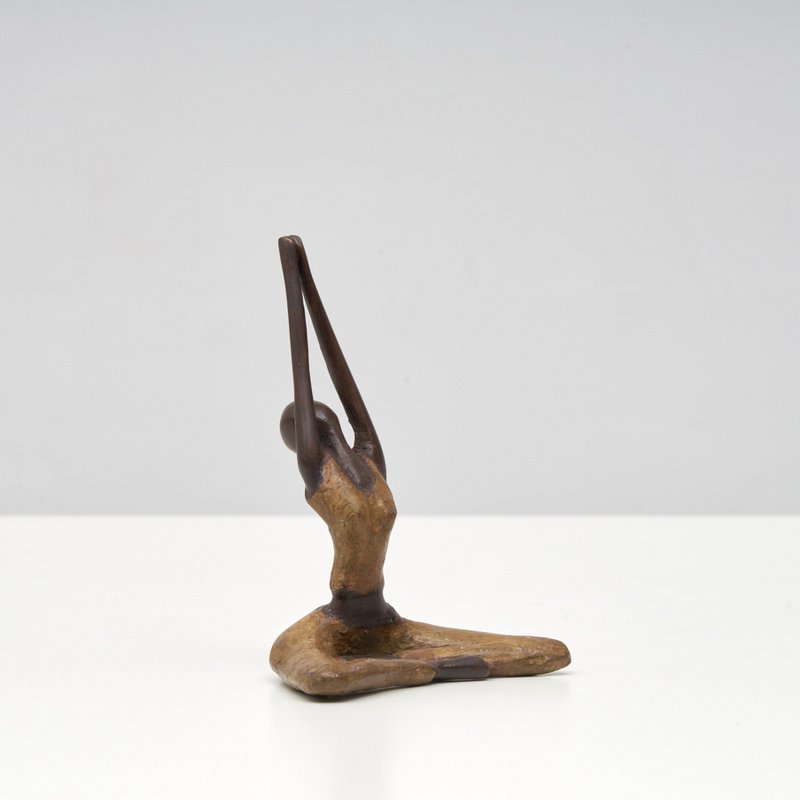 Bronze-Skulptur Yoga "Adeline" | by Hamidou | verschiedene Farben und Größen