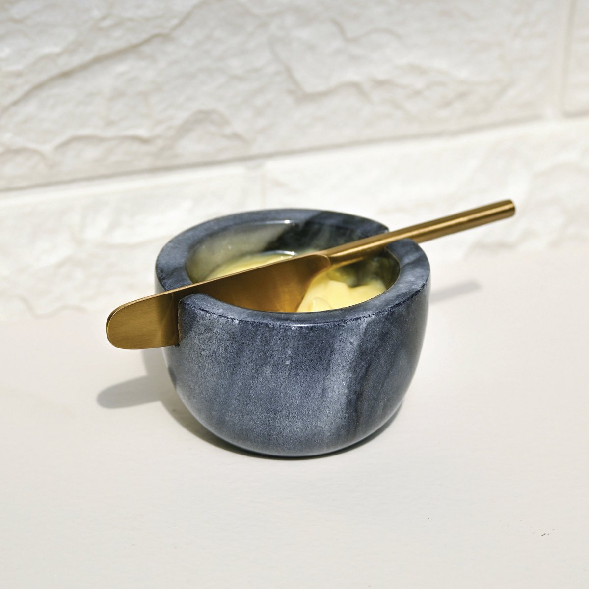 Botervlootje | Marmeren mes handgemaakt wit grijs | Goud