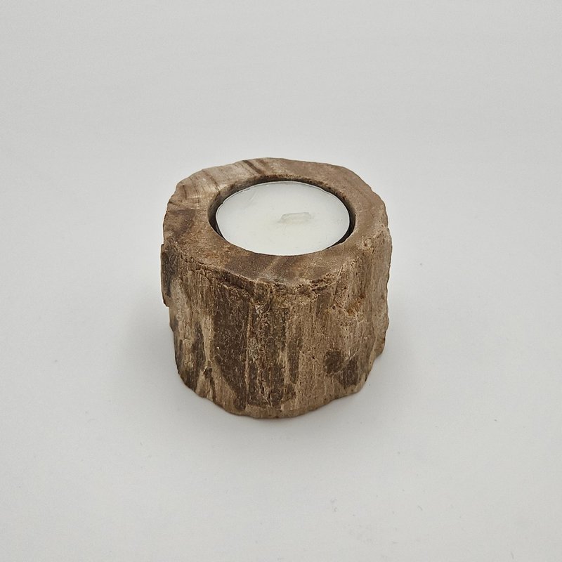 Theelichthouder van versteend hout – Uniek natuurobject