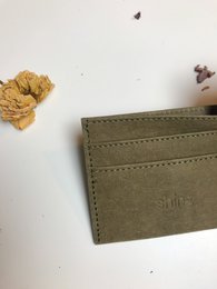 Max card holder (taiga)