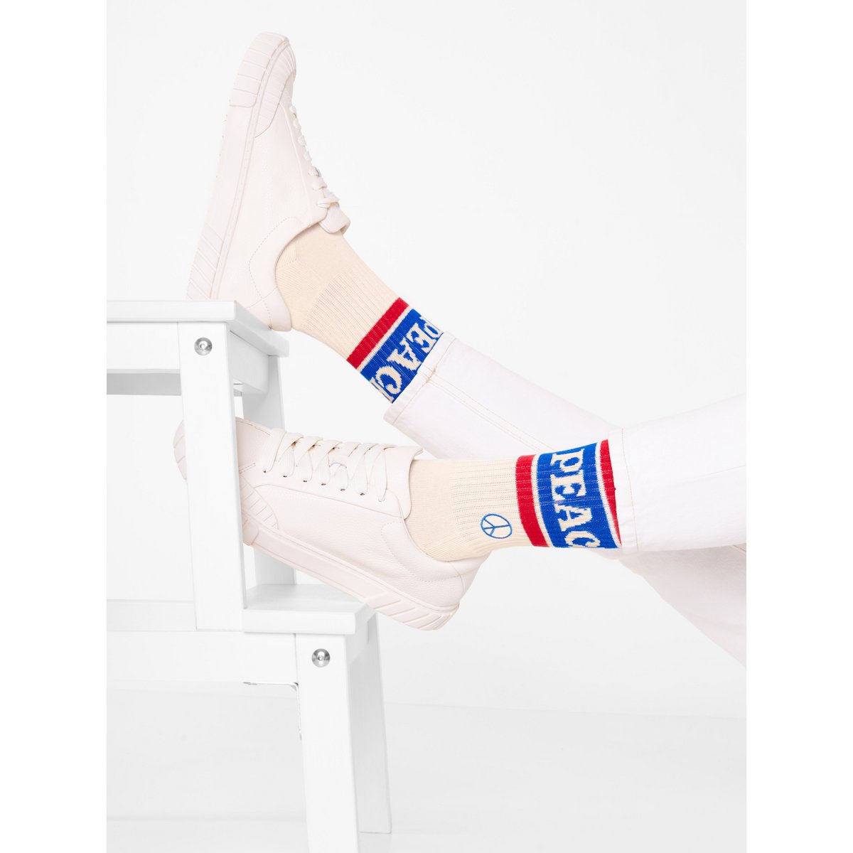Organic socks Peace & Love - tennis socks with lettering and peace symbol