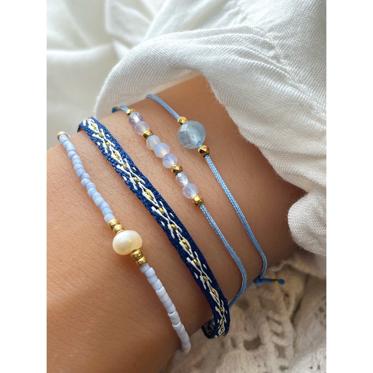 Conjunto de pulsera de piedras preciosas aguamarina