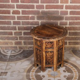 Oriental side table Soumaya