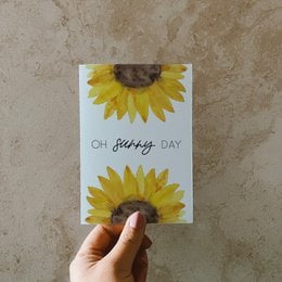 Postcard with sunflower design, made of recycled paper, DIN A6 size.