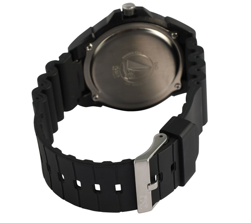 Q&Q men's watch, resin strap, Ø 43 mm, black/white