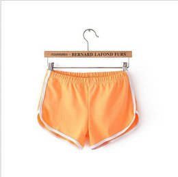 Women's sports shorts, home casual solid-color fashionable yoga beach pants, candy-colored hot pants