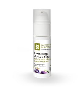 Soft exfoliation plum kernel lemon scent