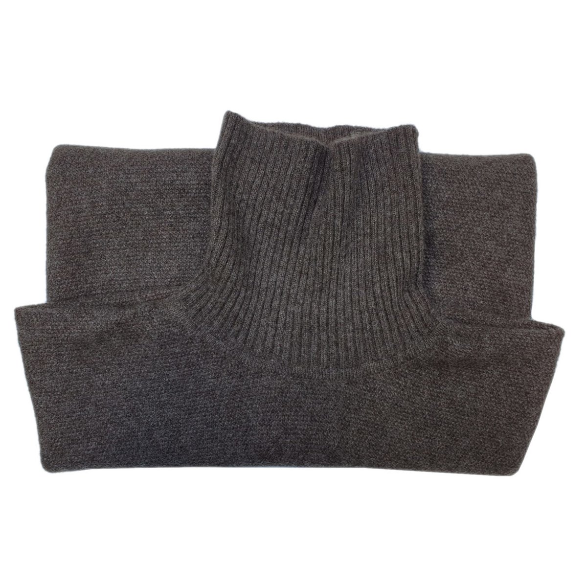 Poncho Huia