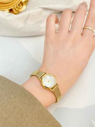 Lajas - Klassiek gouden quartzhorloge met ronde kast