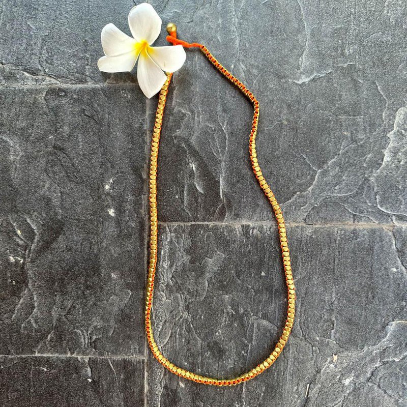 collar Dokra hecho a mano "Solid Love"
