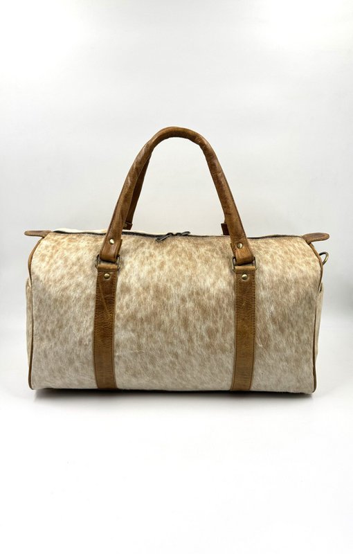 Borsa da viaggio in pelle e pelliccia naturale fatta a mano – Borsone artigianale “Apex” da 46 cm e borsa da fine settimana unisex unica