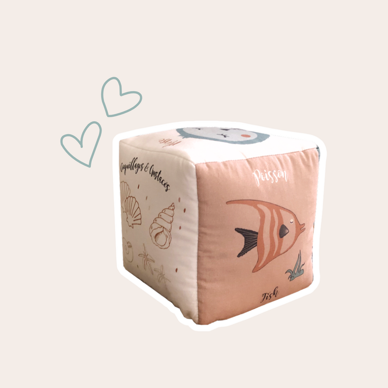 Cubo attività sonoro degli animali marini