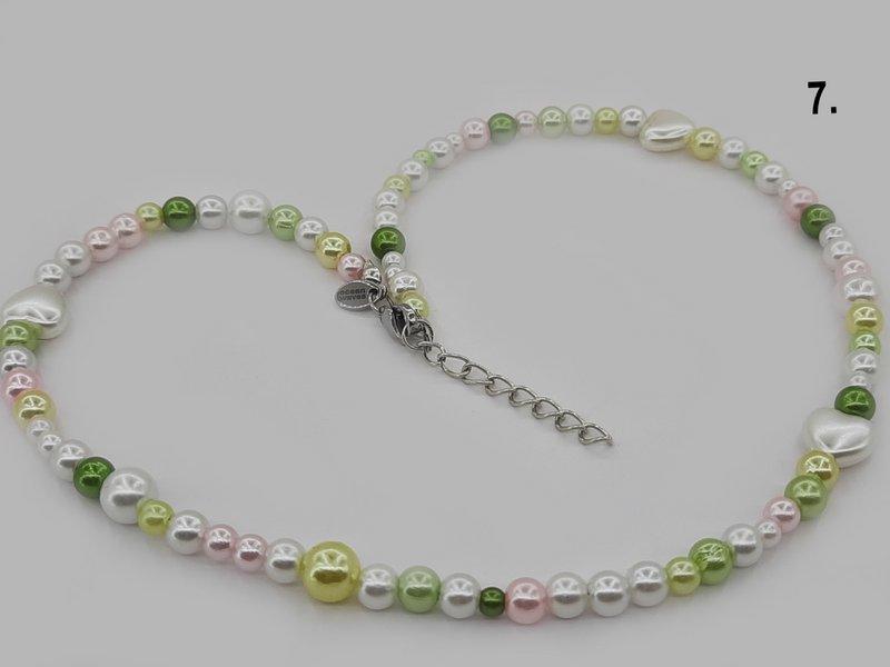 %238 Trendy pearl necklace set