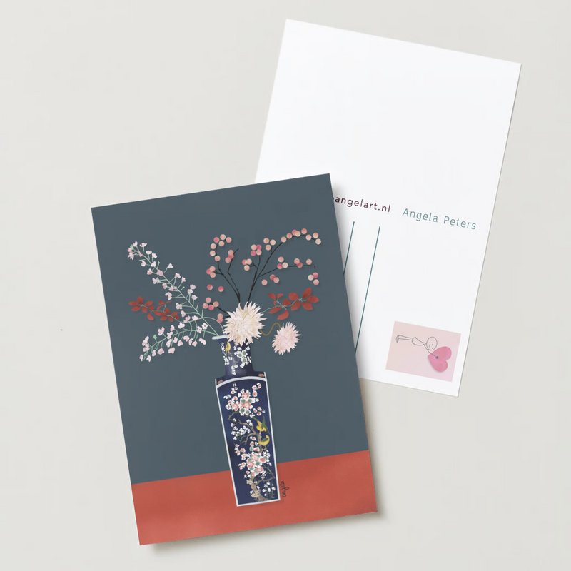 Fiori sulla cartolina d'auguri dell'illustrazione del vaso orientale