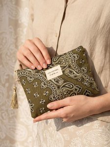 Toilettas etui 14x20 cm paisley-patroon met opschrift Les Copines C’est la vie