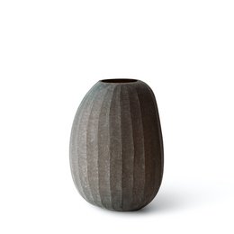 Organic vase, smoke