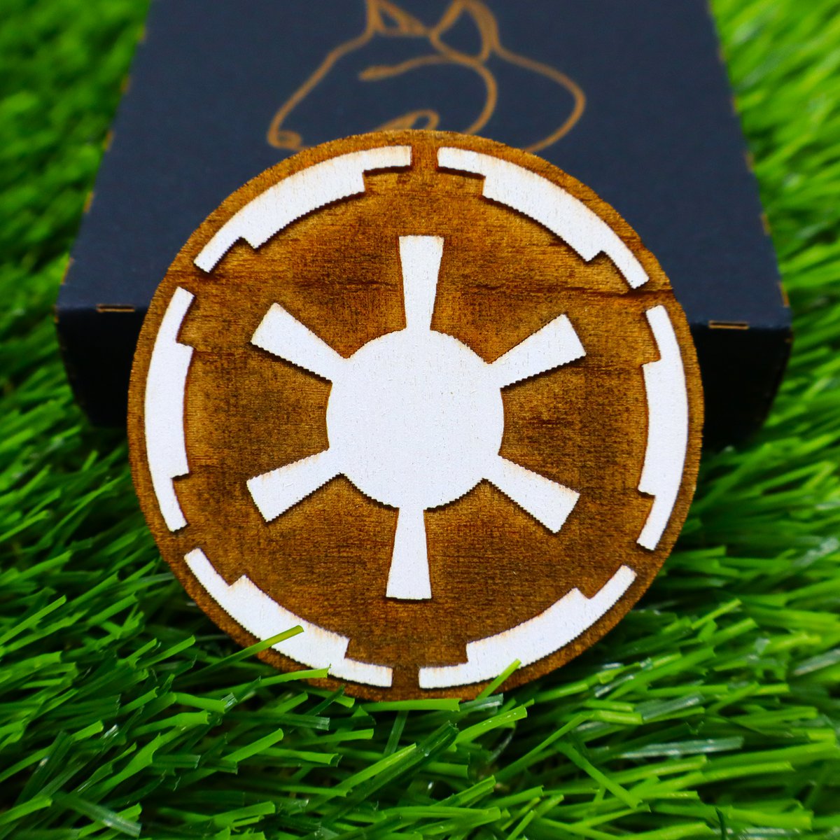Drewniane lodówki Star Wars - Laserowe ręcznie malowane symbole - Mandalorian, Jedi, Imperium, Rebelianci, Republika, Pierwsze Zamów