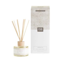 Aromatic fresh and green fragrance reed diffuser, 250ml/8.45 fl.oz, made by ANDREIA.