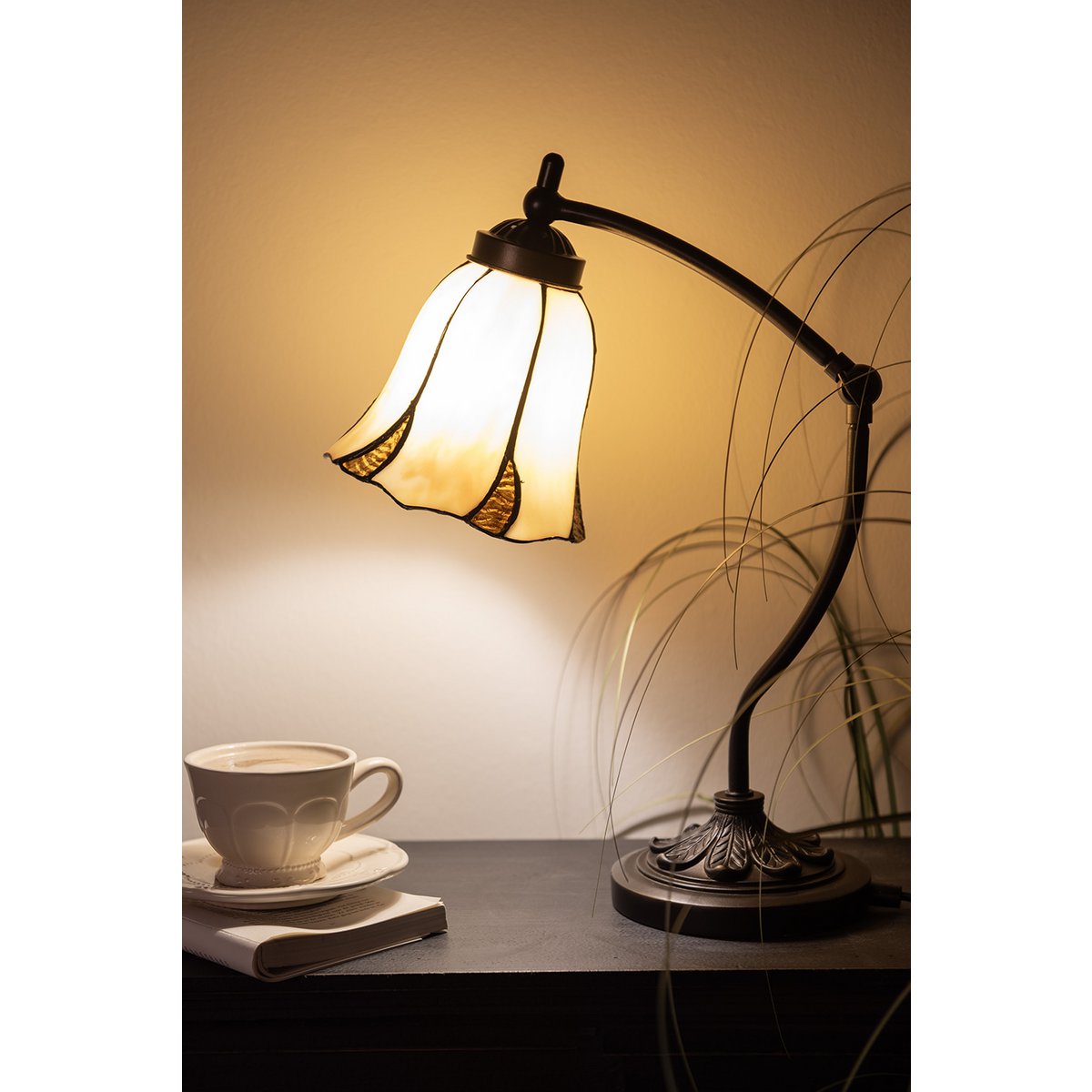 Tiffany table lamp Ø 15x46 cm beige brown glass tiffany desk lamp
