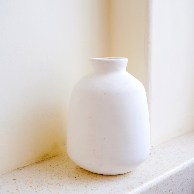Vaso Vaso decorativo rotondo piccolo bianco per fiori secchi o freschi, realizzato a mano in argilla con BAWA