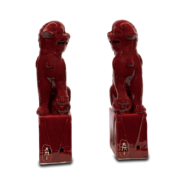 Red fu dog set