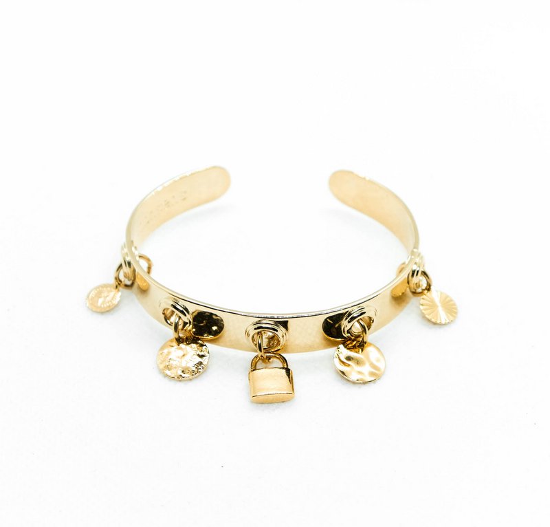 GOLD-PLATED RING