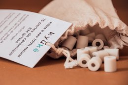 Sachet de 15 perles de céramique grises EM®