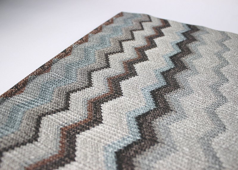Tunk Runner Zigzag Pattern Blue Grey 150 cm in pelle sintetica