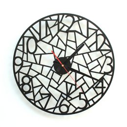 Decorizzly® Formic Wall Clock