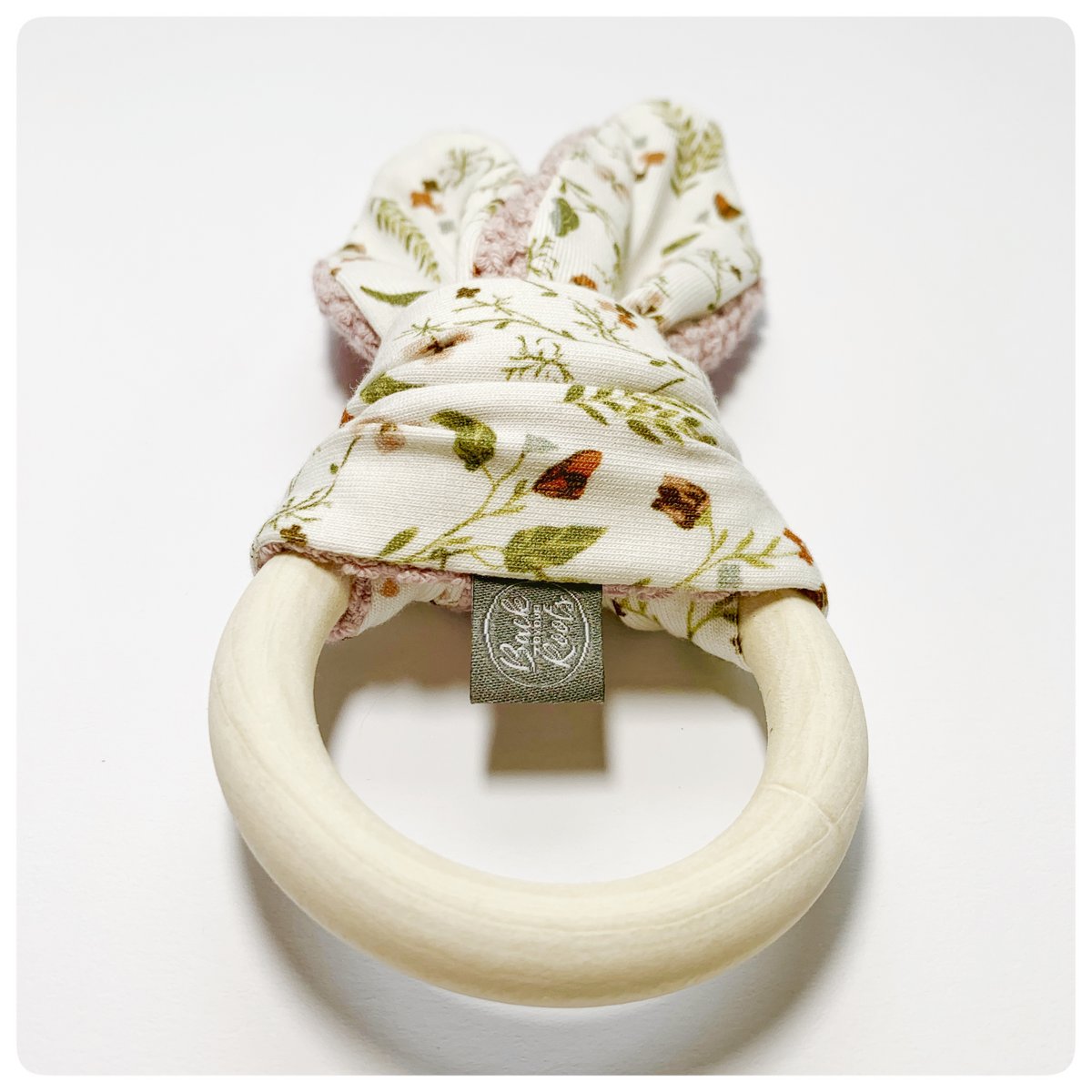 Fleur Teether