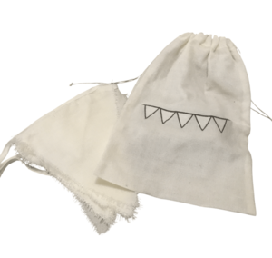 Leinen-Flaggenleine in cremefarbener Tasche