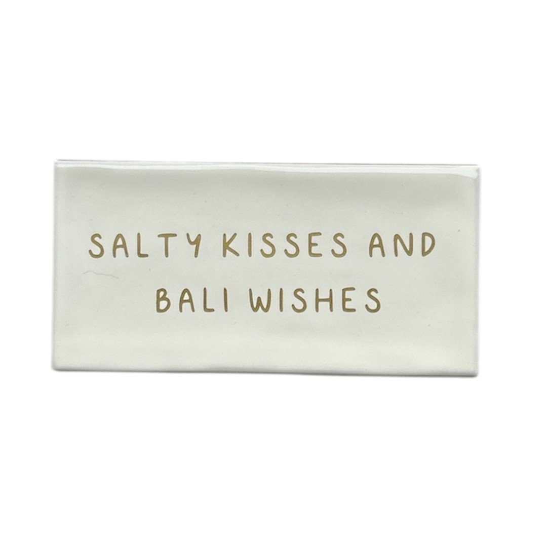 Tegel Salty Kisses