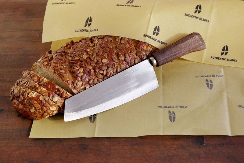 Juego de cuchillos AUTHENTIC BLADES, JUEGO DE PAN - paño de cera de abejas tamaño XL + BUOM 20cm