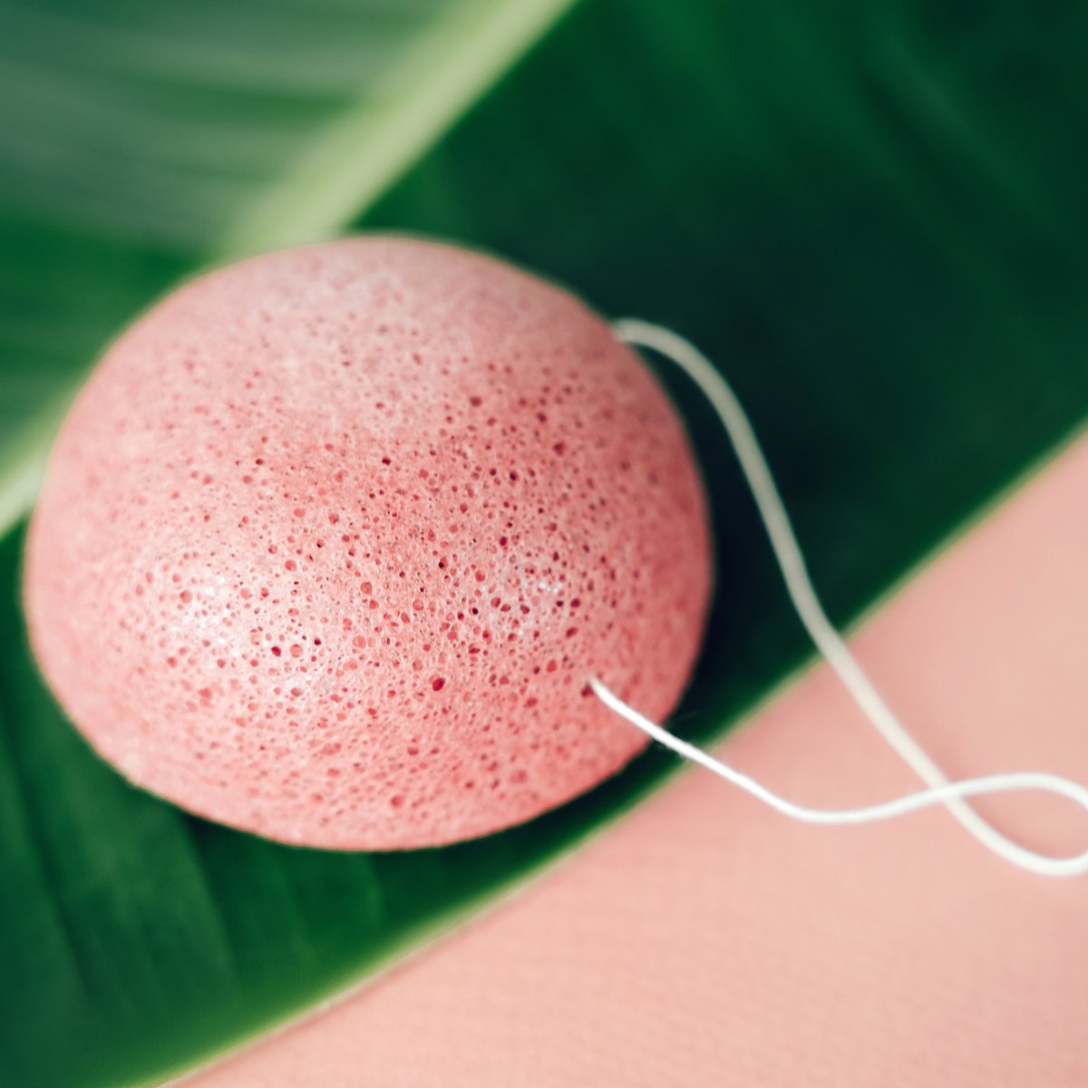 Natural Konjac Sponge for Face with Red Clay