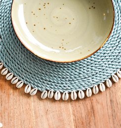 ENSEMBLE DE TABLEAU EN HERBE DE MER AVEC COQUILLE DE CAWRIE - BLEU CLAIR