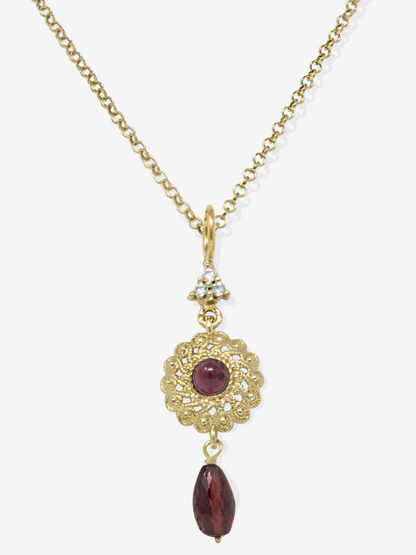 Filigrana Necklace With Garnet