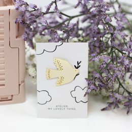 Pin Dove - Nice Pin of a dove