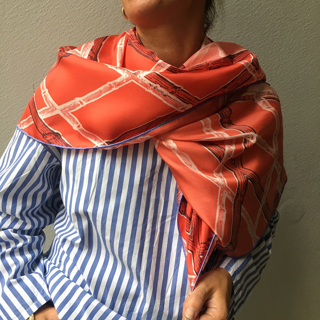 BAMBOO Silk scarf 90cm Pomegranate